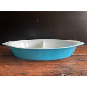 Vintage PYREX Blue 1.5qt Casserole Dish w/Divider